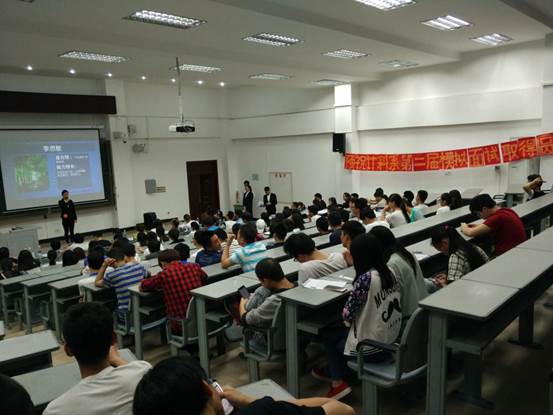 说明: C884C3E97C68AB1EFF2B1978705115DE